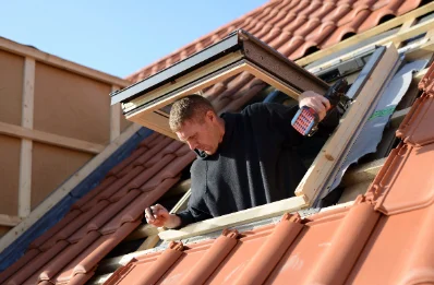 Pose de fenêtres de toit Velux à Pisieu